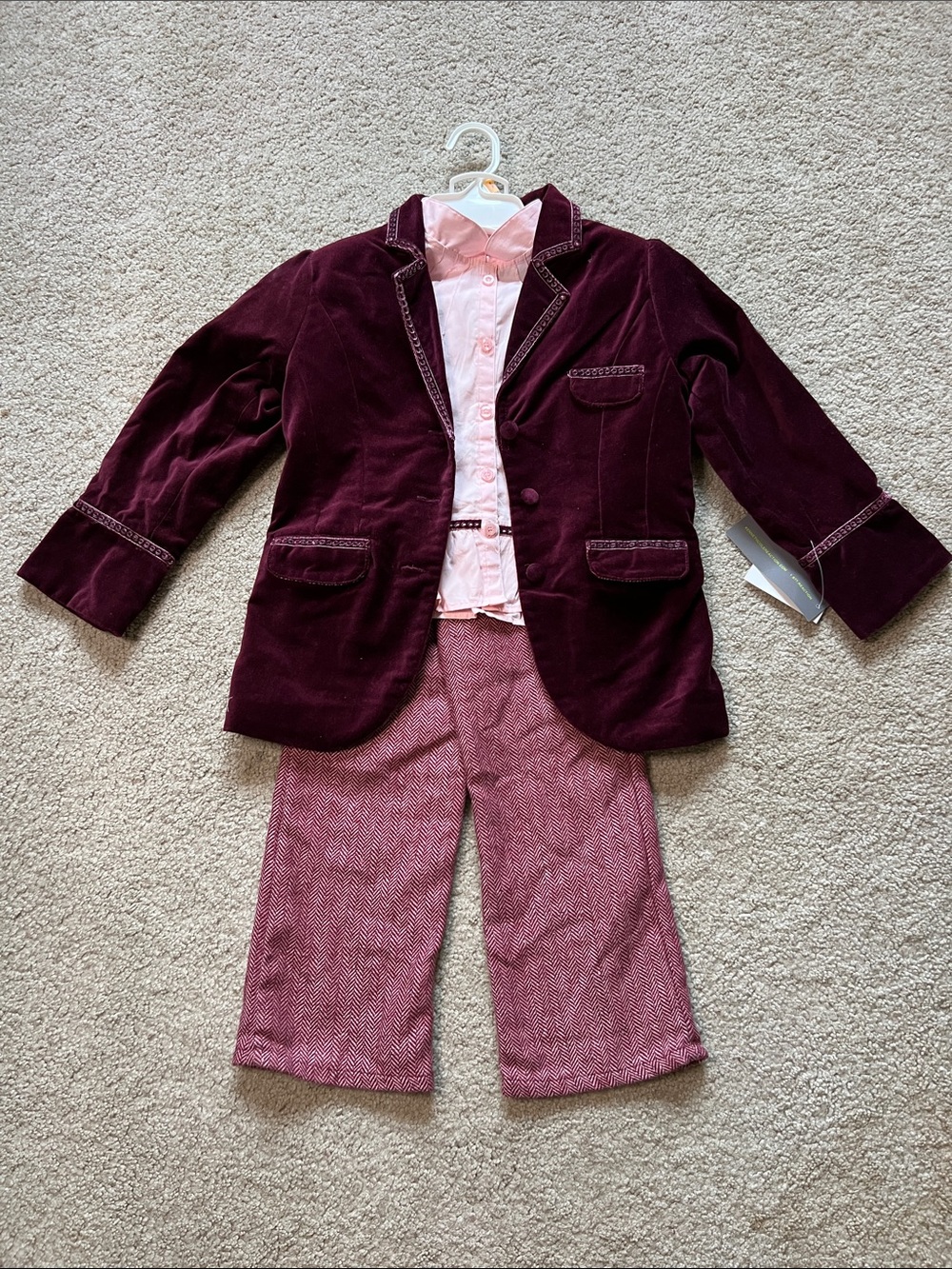 Kenneth Cole reaction Burgundy Velvet Blazer Costume Set with Pink Shirt size 6X